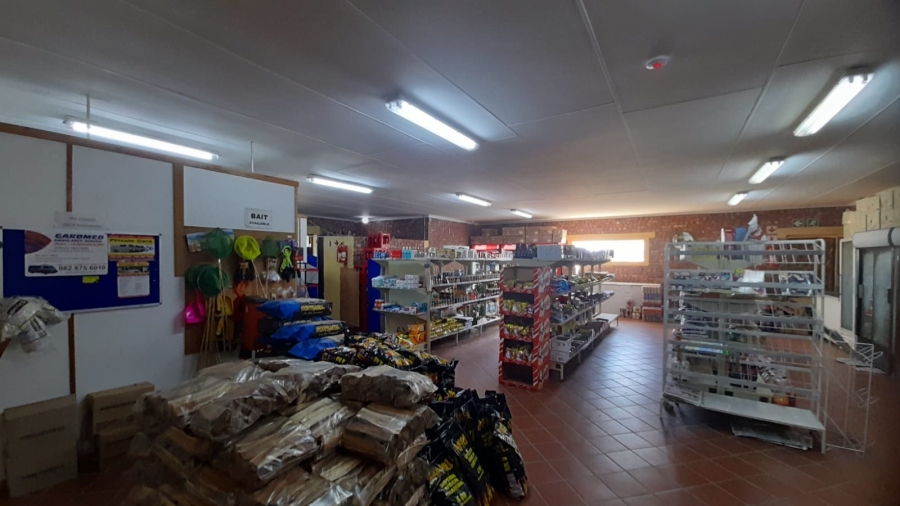 Commercial Property for Sale in Paradise Beach Eastern Cape